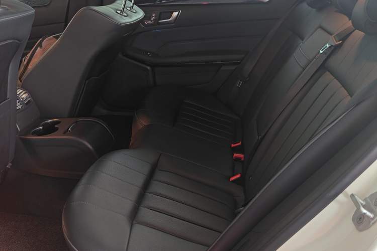 Used Mercedes-Benz E-Class 2015 Restyled E 260 L Sport Edition