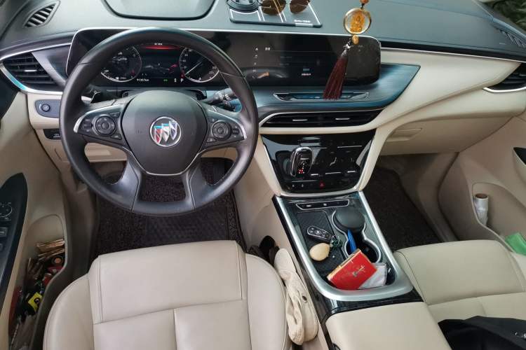 Used Buick GL8 2022 ES Landtrek 653T Luxury Edition Center Console