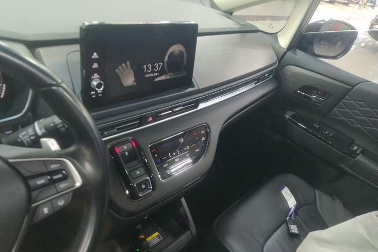 Used Honda Elysion 2022 2.0L eHEV Luxury Edition
