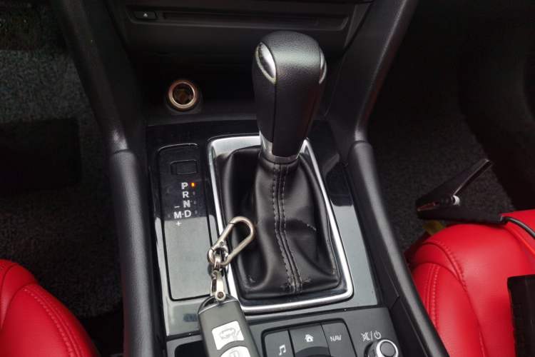 Used Mazda Mazda 3 Axela 2017 Sedan 1.5L Automatic Luxury Model Emission Standard China V