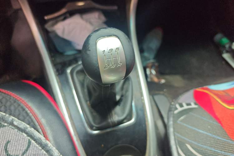 Used Honda Crider 2015 1.8L manual luxury version
