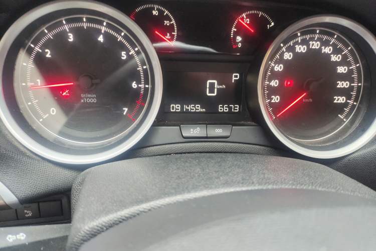 Used Peugeot 408 2014 1.8L Automatic Luxury Edition