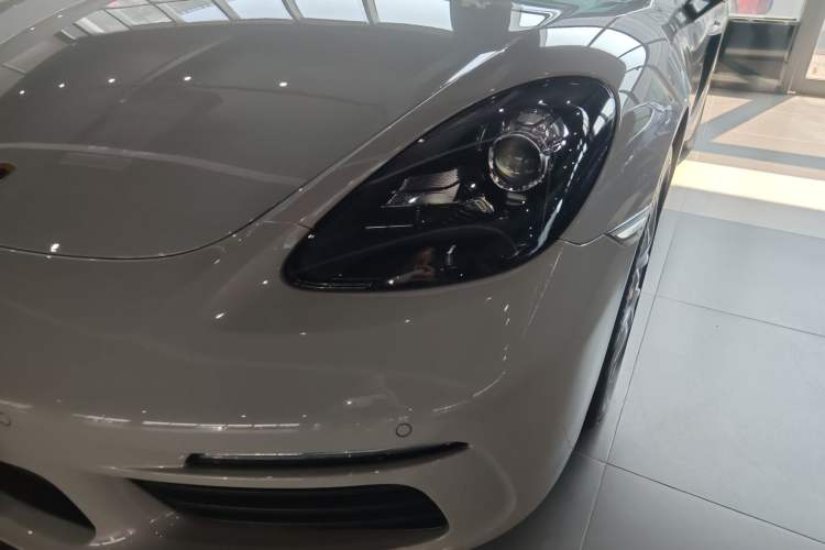 Used Porsche 718 2022 Boxster 2.0T