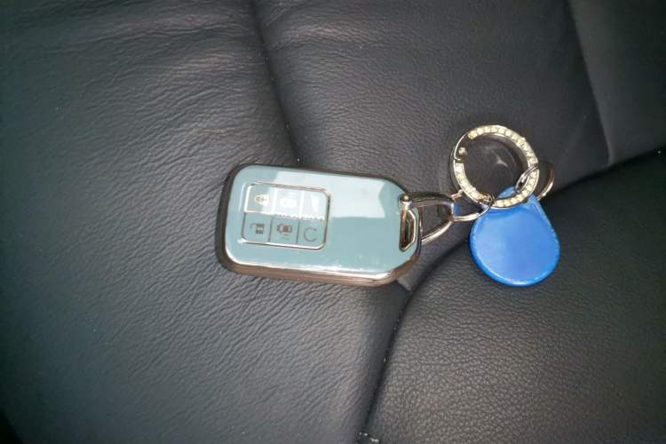 Used Honda Elysion 2022 2.0L eHEV Luxury First Edition
