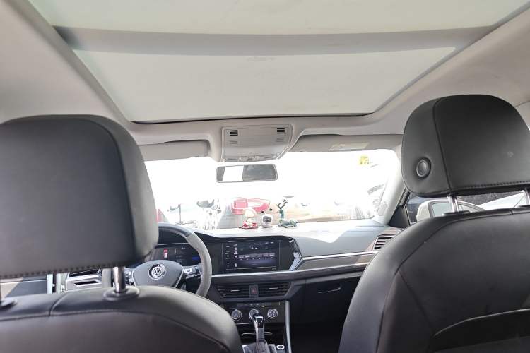 Used Volkswagen Sagitar 2020 280TSI DSG Comfort Version China VI Standard Headliner