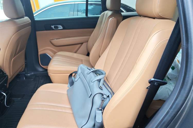 Used Li Auto ONE 2020 Extended-Range 6-Seater Version Left Rear Seat