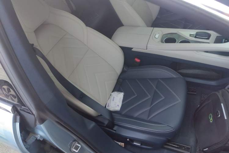 Used Zeekr 001 2022 Ultra-Long Range Dual-Motor YOU Version