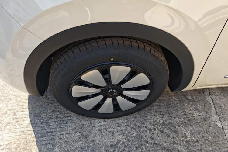 Used Wuling Bingo 2025 410 km Lingxi Deluxe Edition