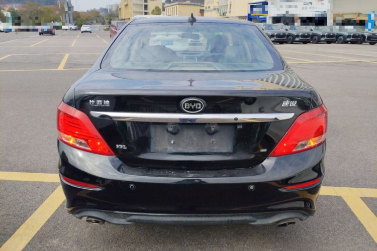 Used BYD Surui 2015 1.5L Manual Luxury Model
