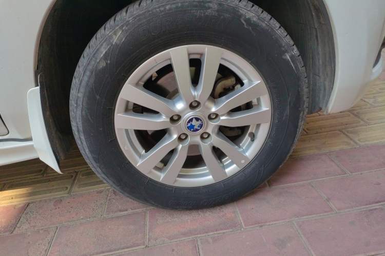 Used Venucia T70 2016 2.0L CVT Smart Edition