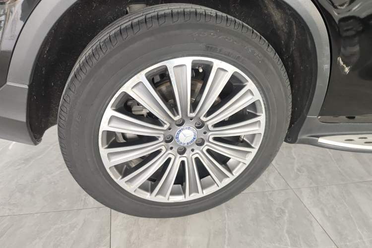 Used Mercedes-Benz GLC 2016 GLC 260 4MATIC Dynamic Edition Right Rear Wheel Hub