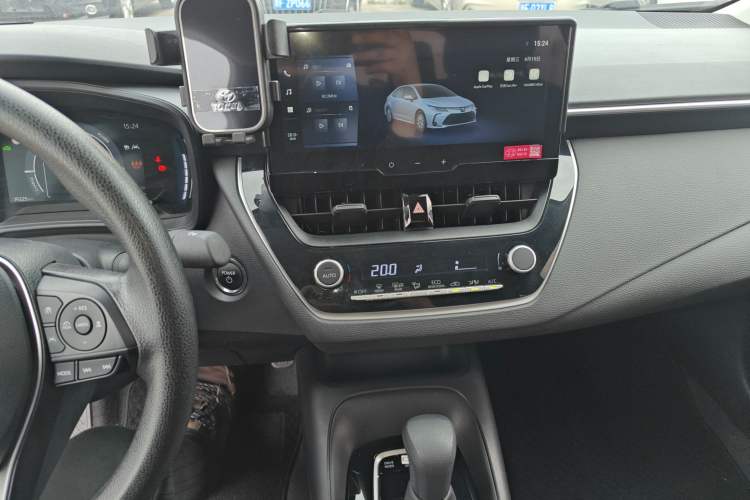 Used Toyota Corolla 2024 1.8L Smart Electric Hybrid Dual-Engine Pioneer Edition Audio And AC Panel
