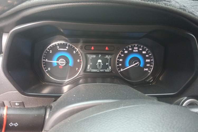 Used Dongfeng Fengon 580 2017 1.5T CVT Comfort Model Instrument Cluster