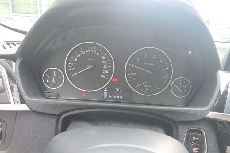 Used BMW 3 Series 2016 320Li Fashion Model
