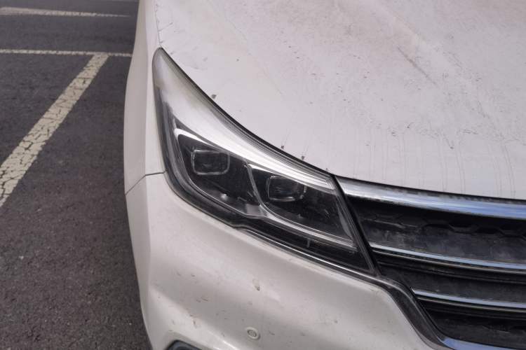 Used Baojun 730 2017 1.5T DCT Flagship Model 7 Seats China V Emission Standard Right Front Headlight