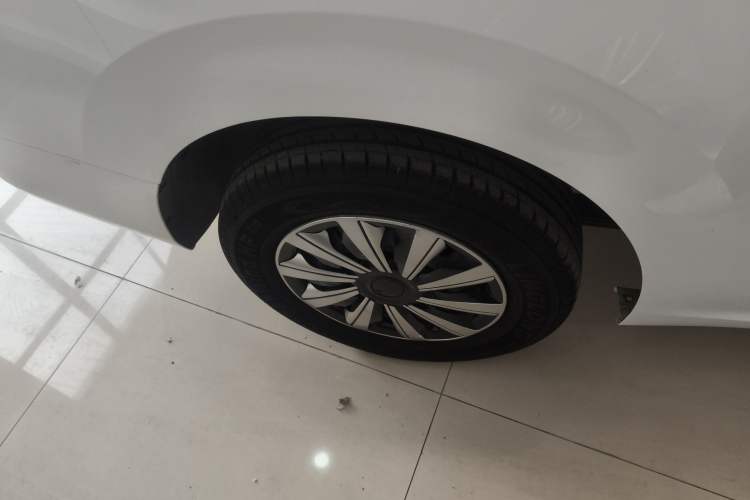 Used Wuling Hongguang New Energy 2024 All-Electric Model 300KM Standard Version