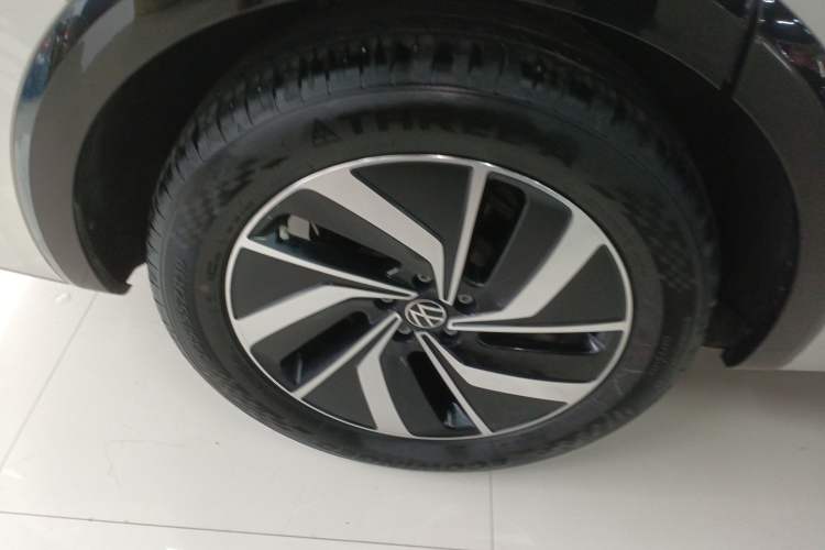 Used Volkswagen Viloran 2024 330TSI Luxury Edition