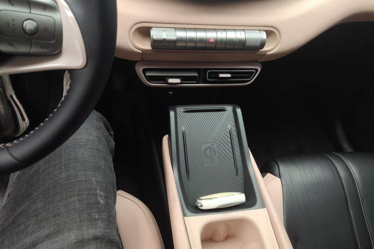 Used BYD Seagull 2024 Honor Edition 405km Flying Version
