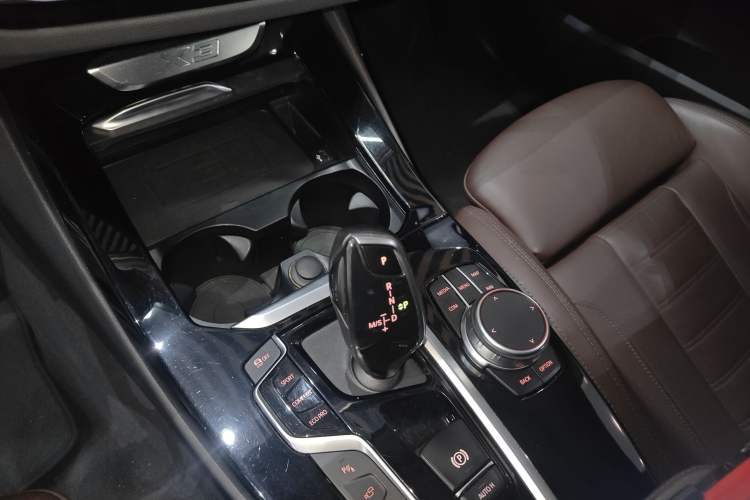 Used BMW X3 2020 xDrive30i Luxury Model with M Sport Package
