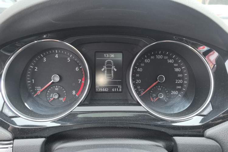 Used Volkswagen Sagitar 2018 280TSI DSG Ignite Edition Instrument Cluster