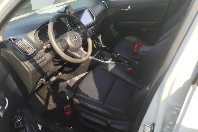 Used Kia KX3 2015 1.6L Automatic Two-Wheel Drive DLX
