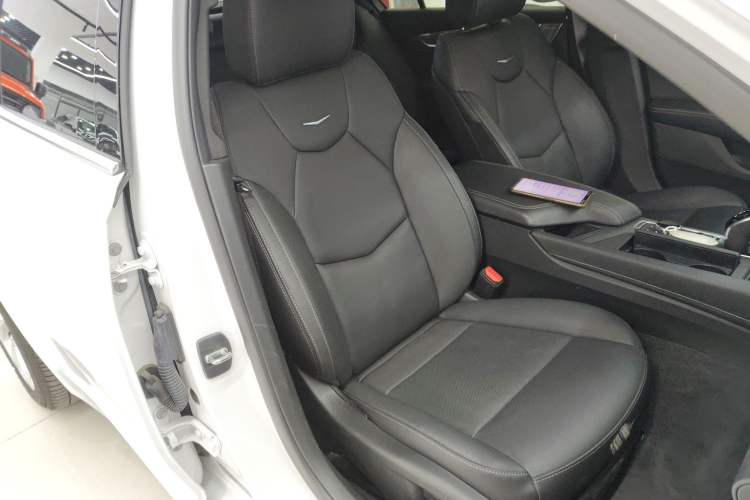 Used Cadillac CT5 2022 28T Luxury Edition
