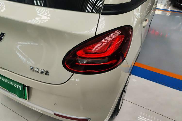 Used Wuling Bingo 2023 203km Light Edition Exterior 3