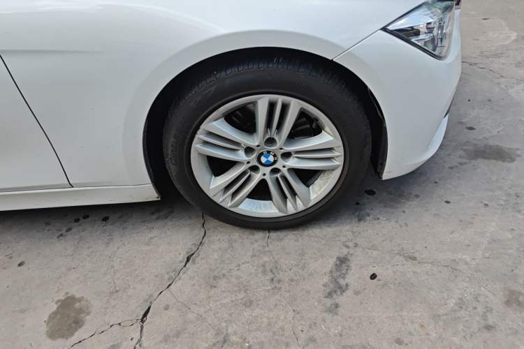 Used BMW 3 Series 2016 320i Fashion Model