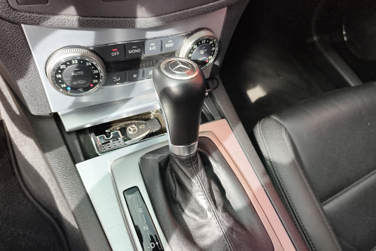 Used Mercedes-Benz C-Class AMG 2010 AMG C 63 Sport Enhancement Edition Gear Lever