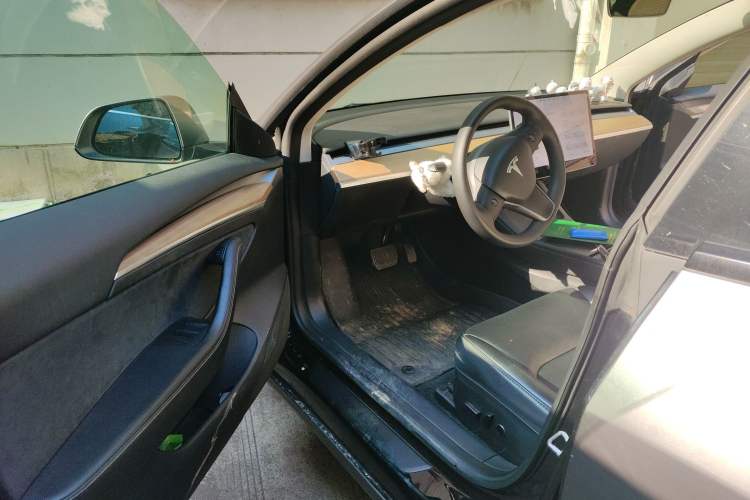 Used Tesla Model 3 2022 Rear-Wheel-Drive Version