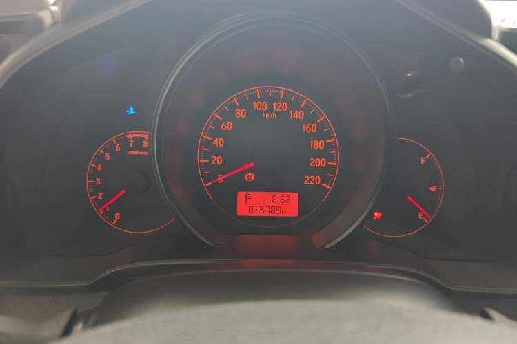 Used Honda Fit 2018 1.5L CVT Comfort Sunroof Version Instrument Cluster