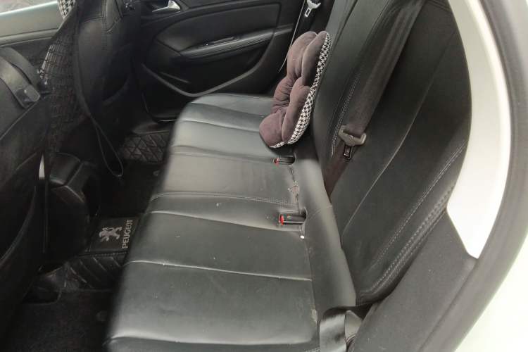 Used Peugeot 308 2016 1.6L Automatic Fashion Edition Left Rear Seat