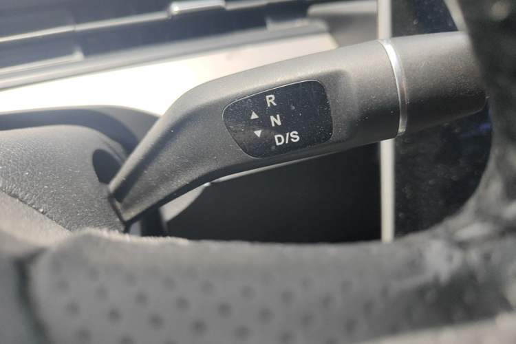 Used NETA V 2021 Standard Range Entertainment Edition
