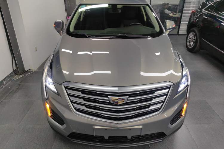 Used Cadillac XT5 2018 25T Luxury Model
