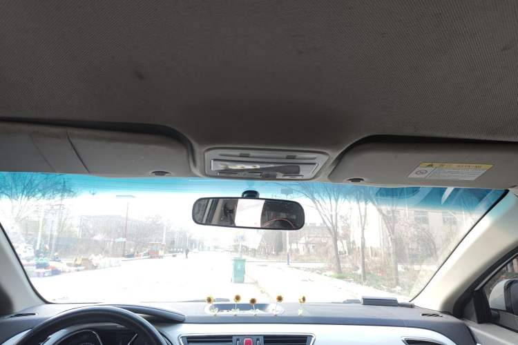 Used JAC Group Refine S2 2015 1.5L Manual Luxury Model
