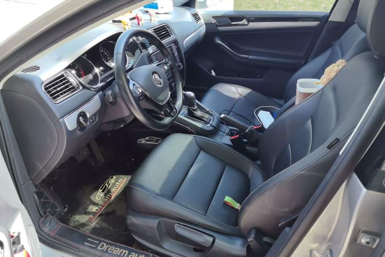 Used Volkswagen Sagitar 2018 280TSI DSG Comfort Model
