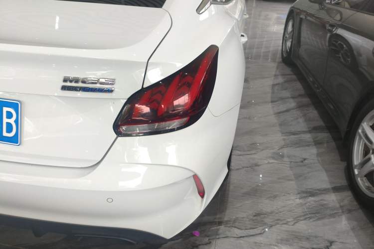 Used MG 5 2022 180 DVVT CVT Youth Style Edition