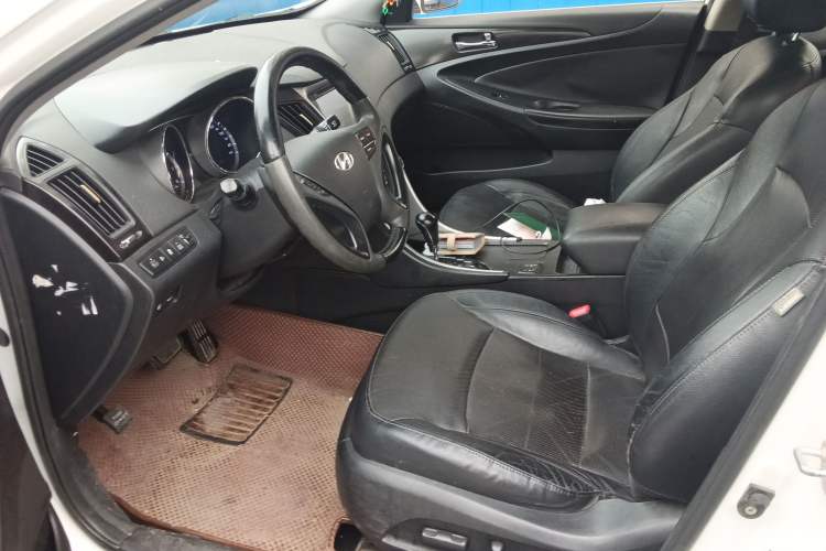 Used Hyundai Sonata 2013 2.0L Automatic Luxury Edition