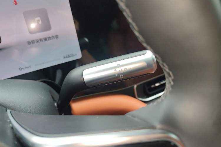 Used Hima AITO M9 2024 Range-Extended Max Edition 42 kWh 6-Seater Version Gear Lever