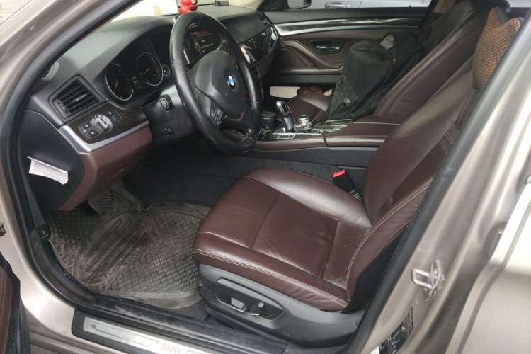 Used BMW 5 Series 2014 525Li Luxury Design Package