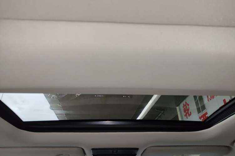 Used Nissan Teana 2022 2.0L XL-TLS Enjoyment Edition Headliner