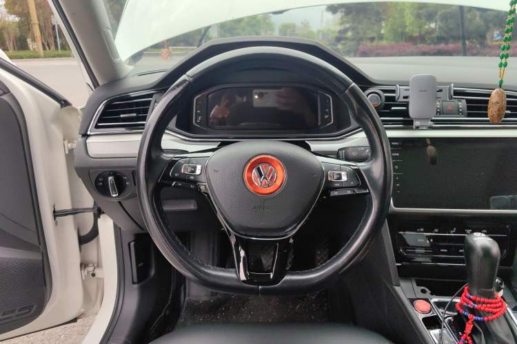 Used Volkswagen Lamando 2021 280TSI DSG Comfort Edition Steering Wheel