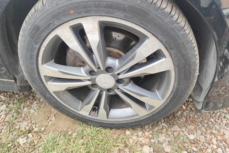 Used Mercedes-Benz E-Class 2015 Facelift E 200 L Sport Edition