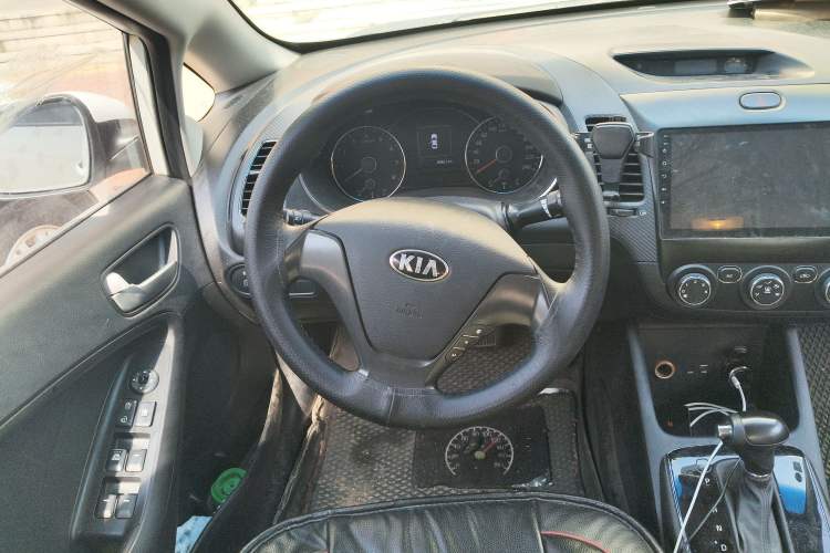 Used Kia K3 2016 1.6L Automatic GL
