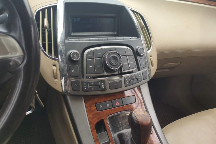 Used Buick LaCrosse 2012 2.4L SIDI Comfort Edition
