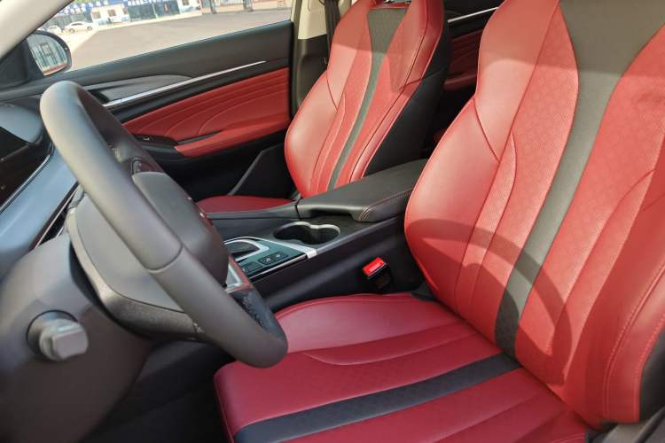 Used CHANGAN Eado 2021 PLUS Blue Whale NE 1.4T GDI DCT Prestige Model
