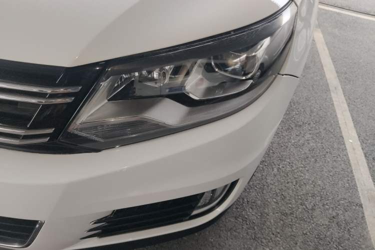 Used Volkswagen Tiguan 2013 1.8TSI Automatic Two-Wheel Drive Luxury Model Left Front Headlight