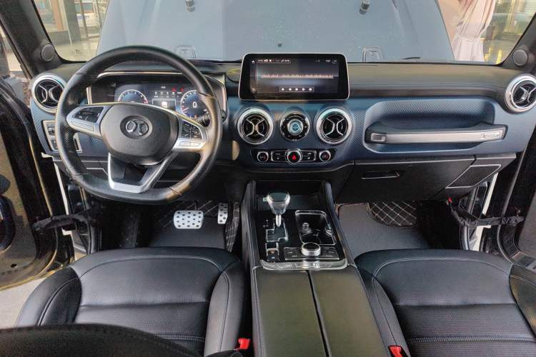 Used BAIC Off-Road BJ40 2018 PLUS 2.3T Automatic Four-Wheel Drive Premium Edition China V