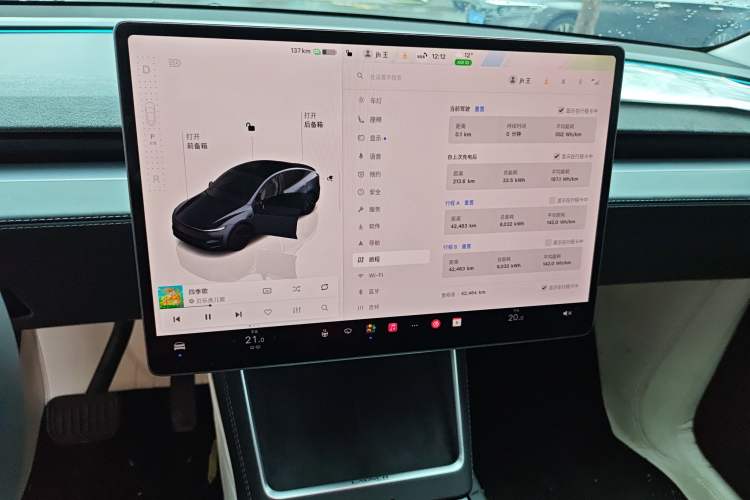 Used Tesla Model Y 2025 Rear-Wheel-Drive Version
