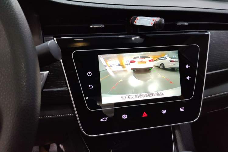 Used Venucia D60 2021 PLUS 1.6L XL CVT Yue Ling Edition
